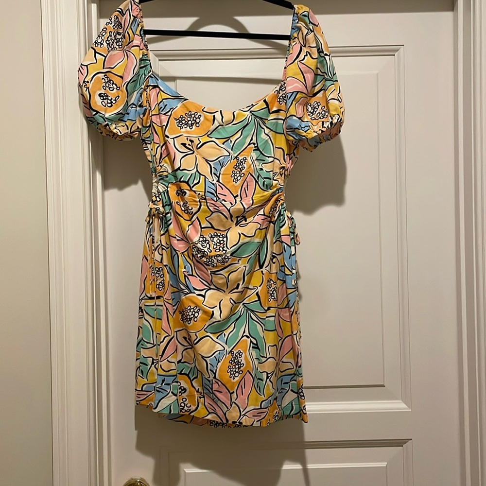 Astr the label size M patterned dress